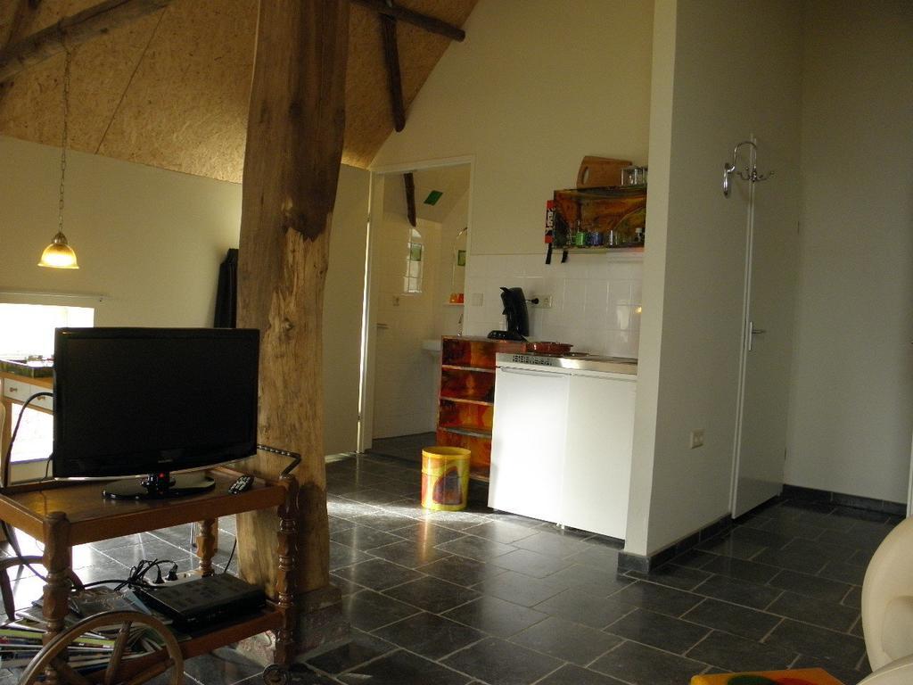 Bed & Breakfast Hofstede Het Klaphek Randwijk Ruang foto