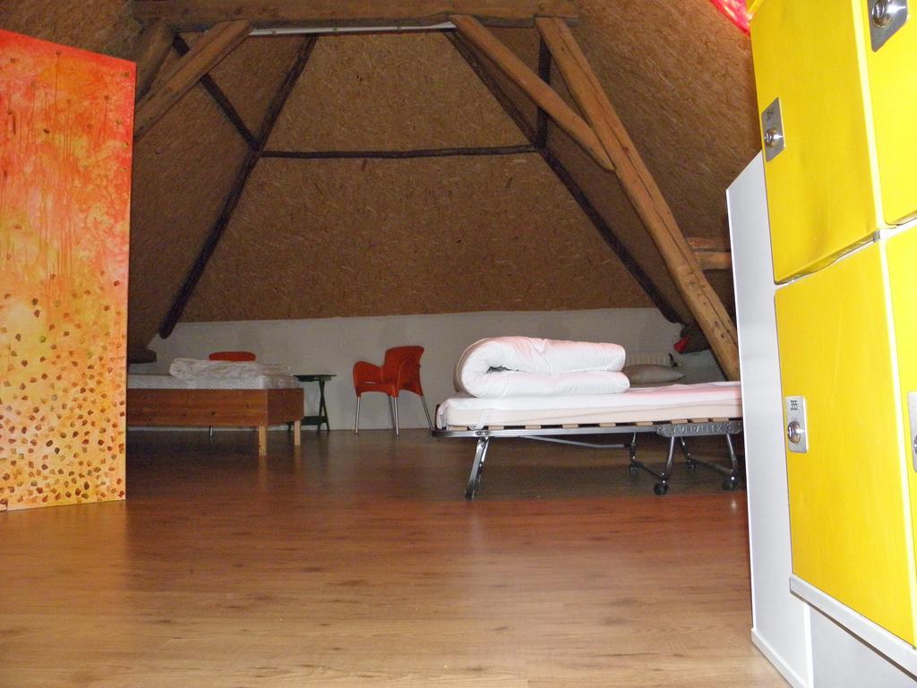 Bed & Breakfast Hofstede Het Klaphek Randwijk Ruang foto